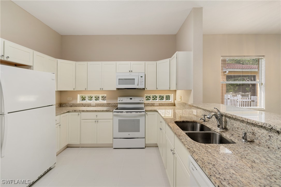 2722 Blue Cypress Lake CT