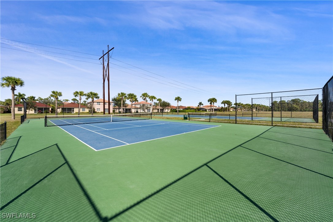 2722 Blue Cypress Lake CT