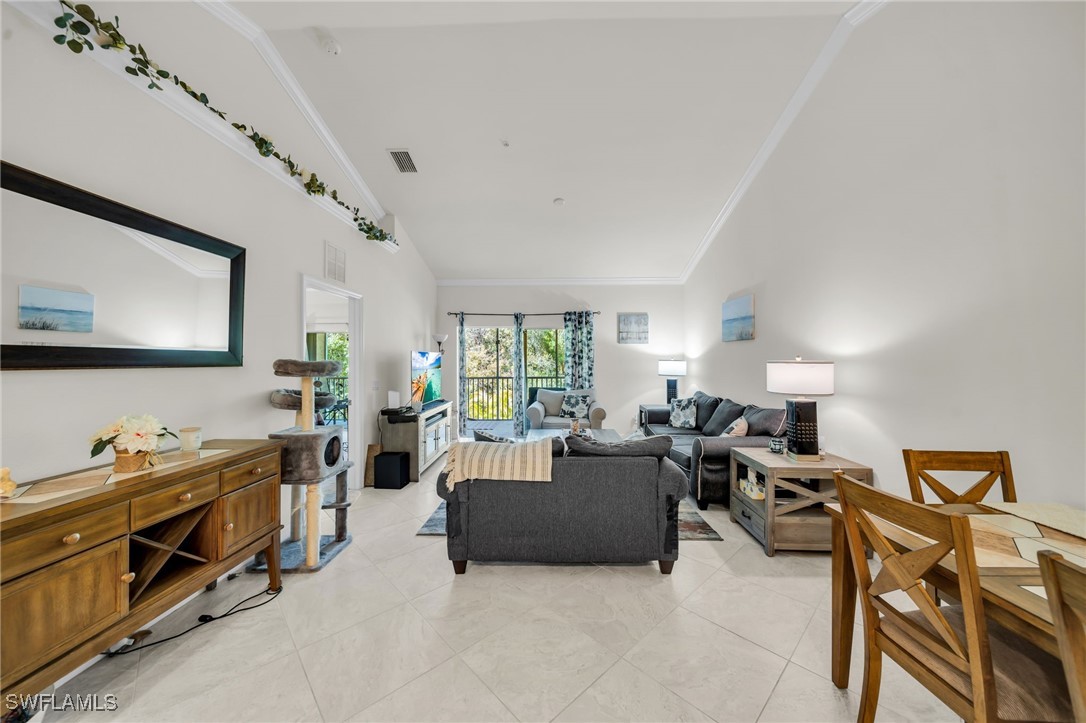 1057 Winding Pines CIR
