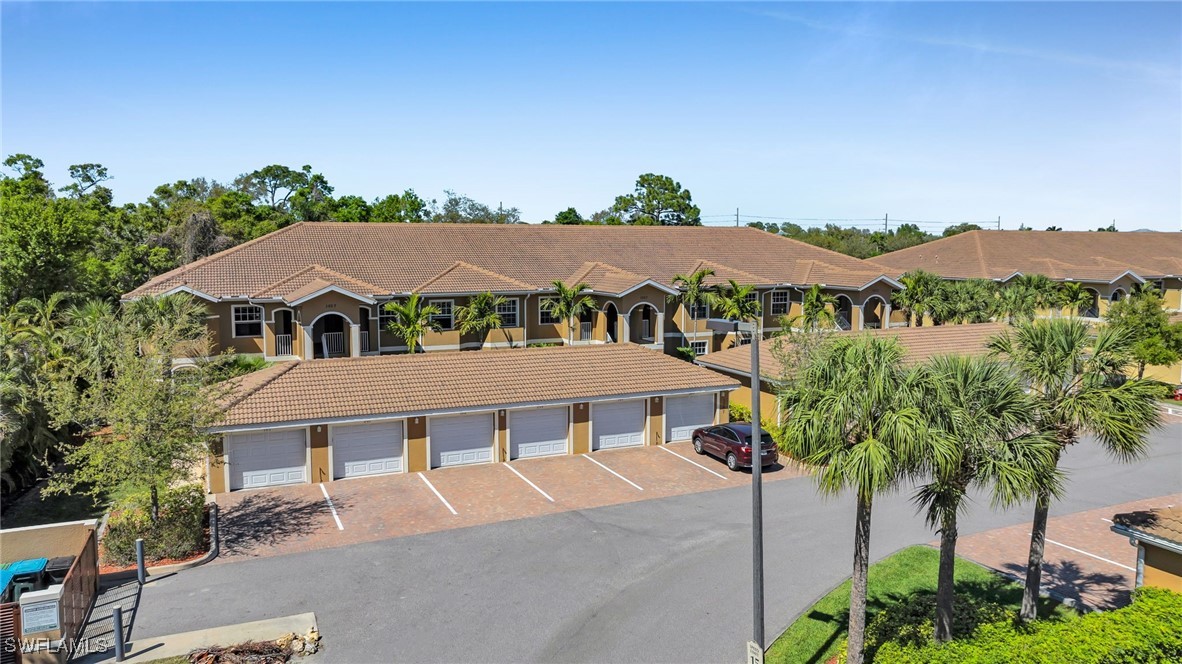 1057 Winding Pines CIR
