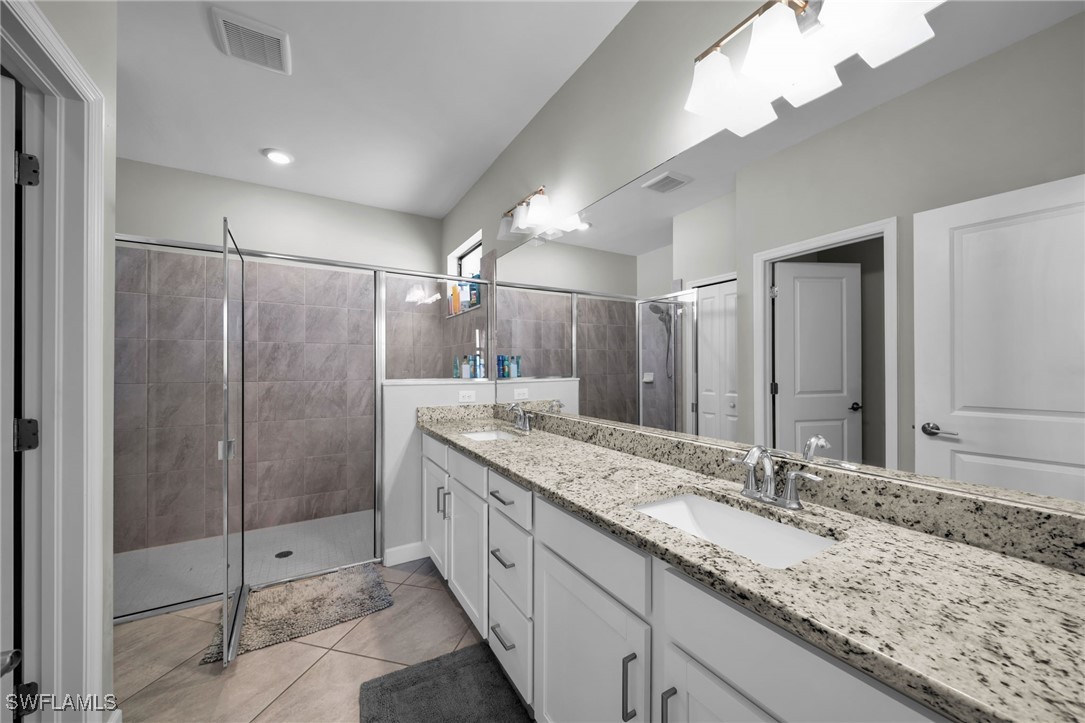 13846 Pine Lodge LN