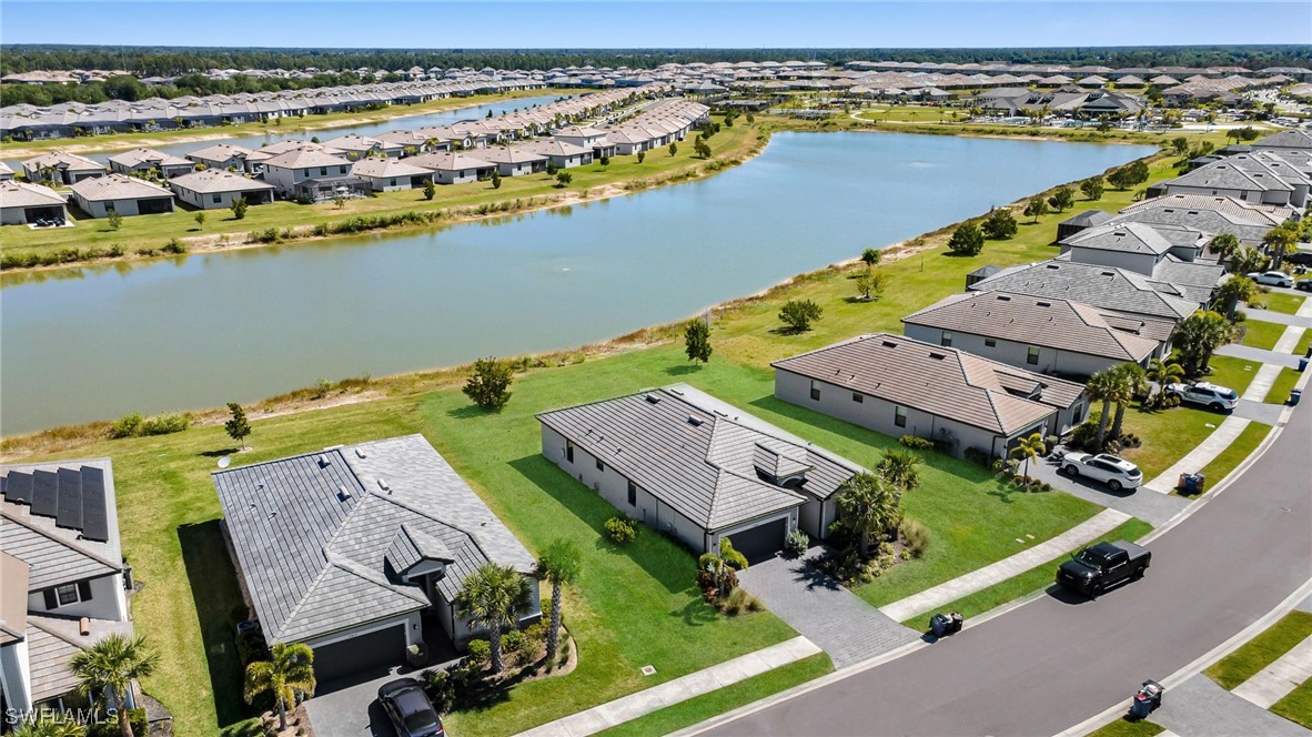 13846 Pine Lodge LN