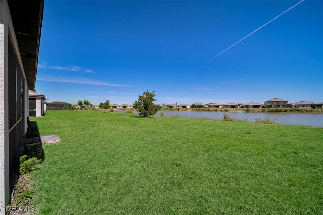 13846 Pine Lodge LN