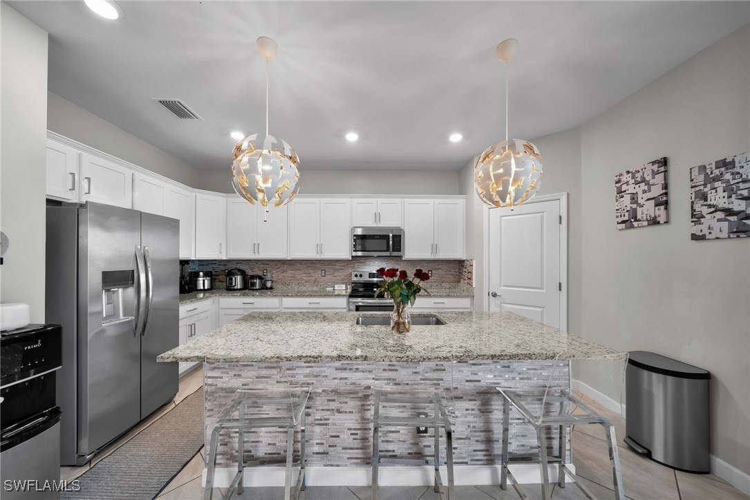 13846 Pine Lodge LN