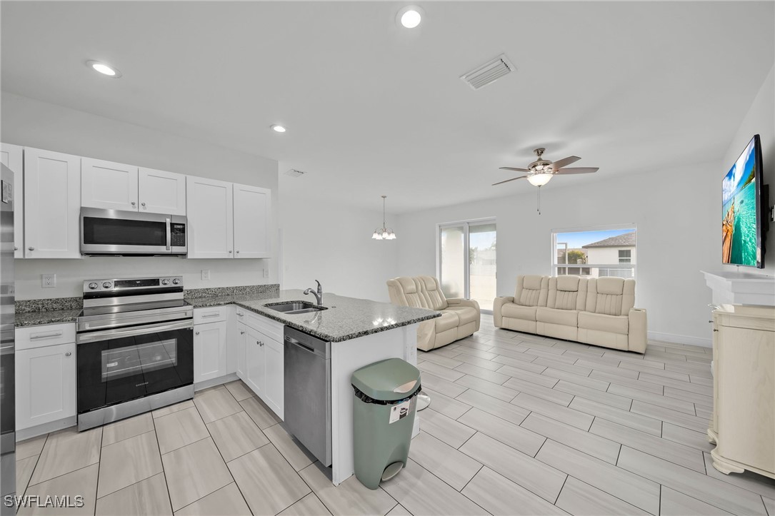 937 NW 7th PL