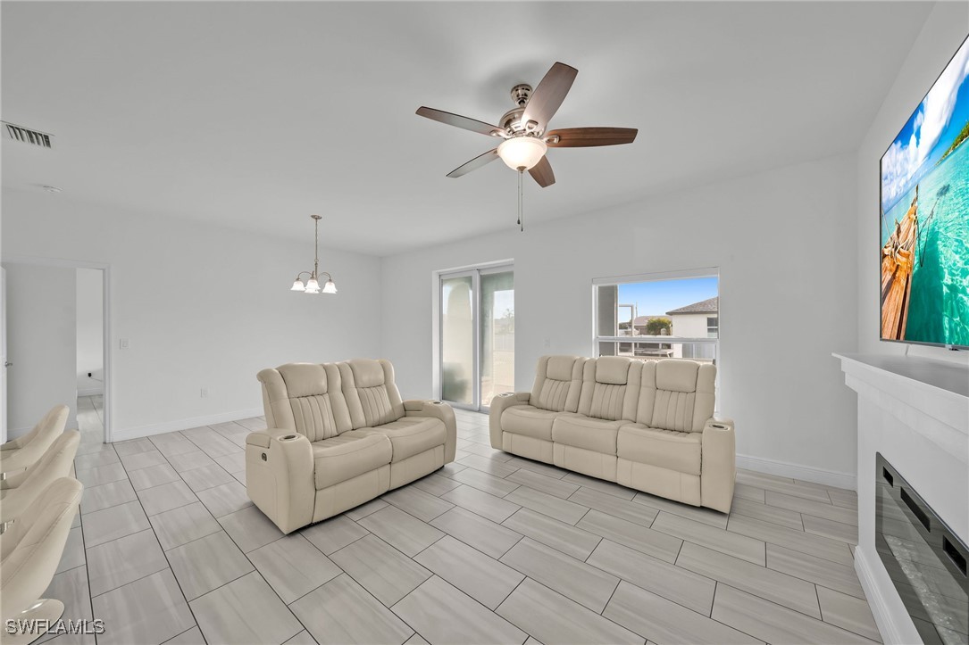 937 NW 7th PL
