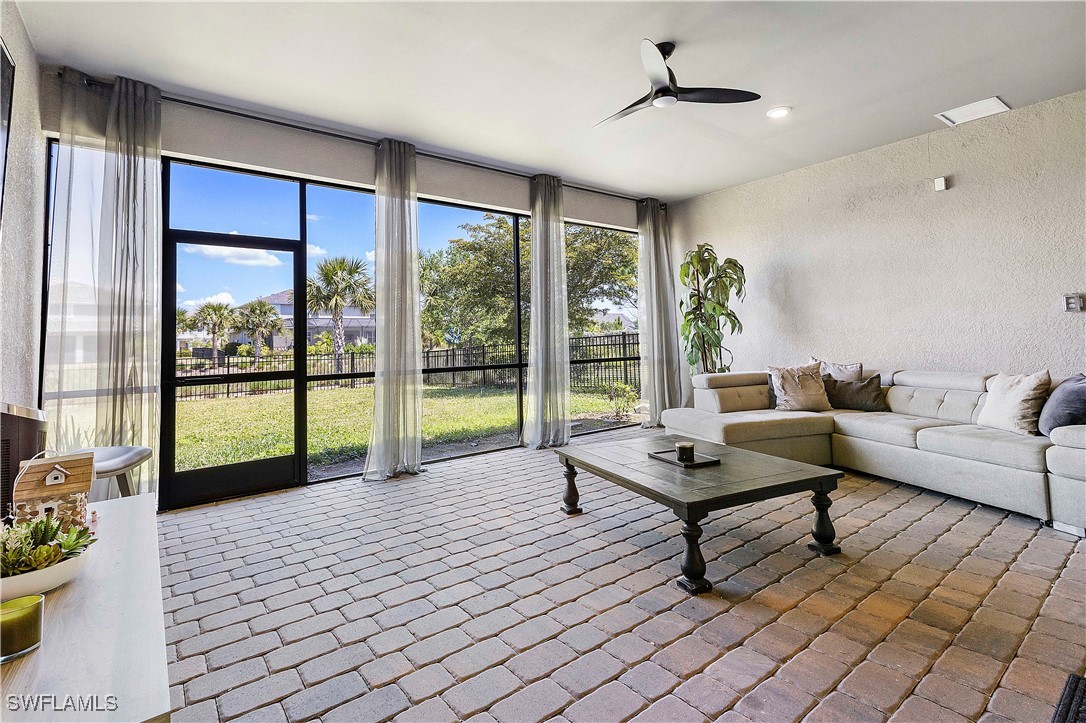 16209 Bluestem LN