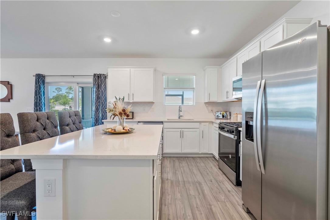 42383 Cascade DR