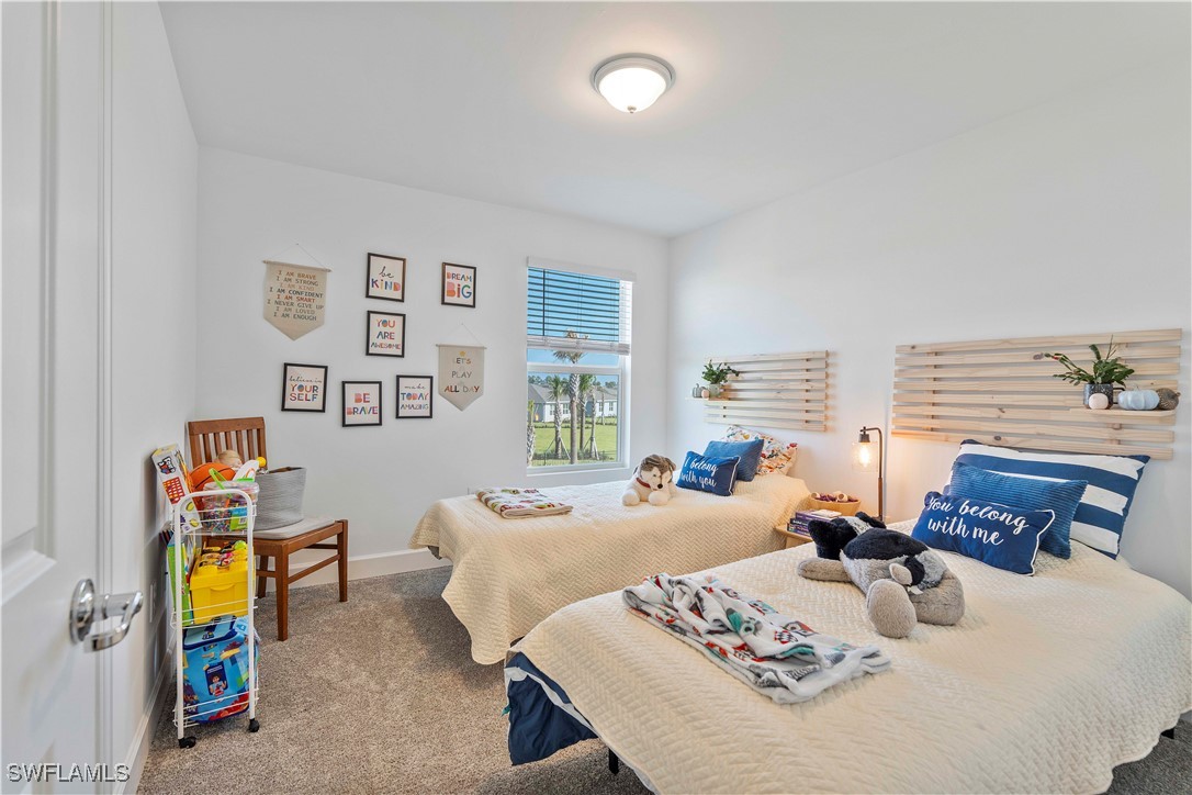 42383 Cascade DR