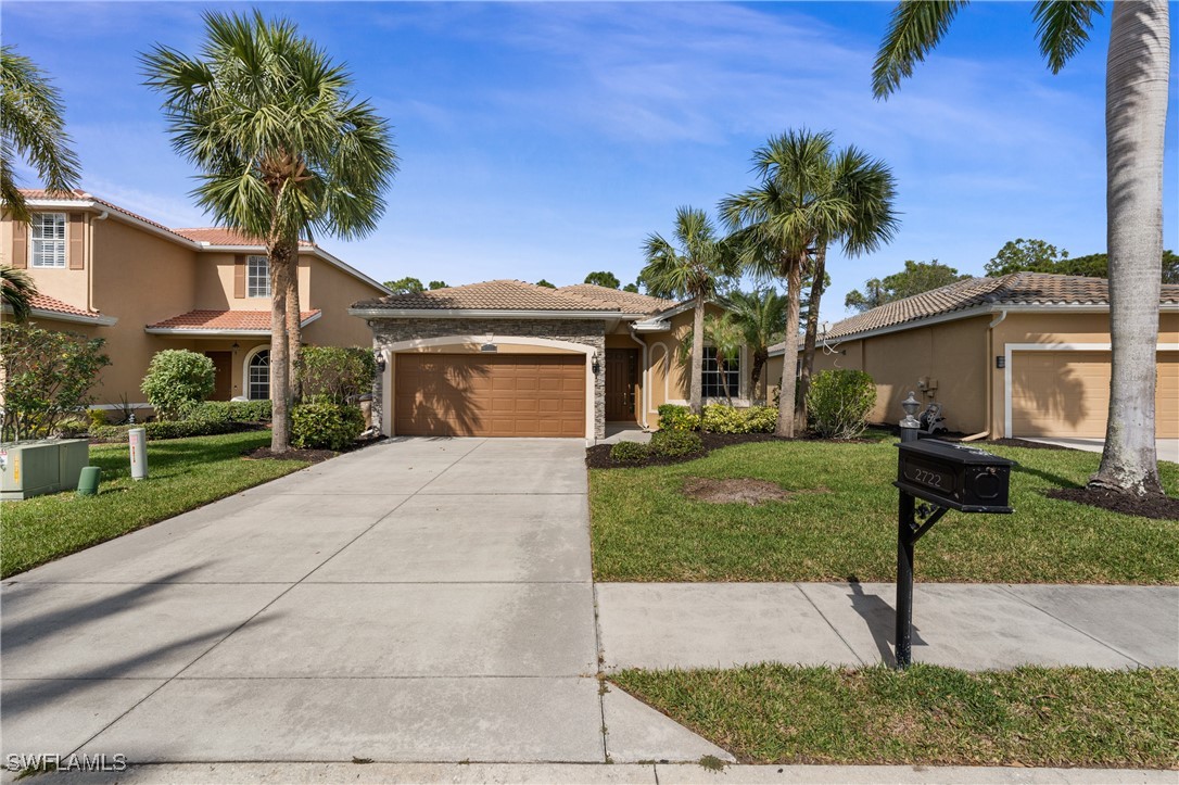 2722 Blue Cypress Lake CT