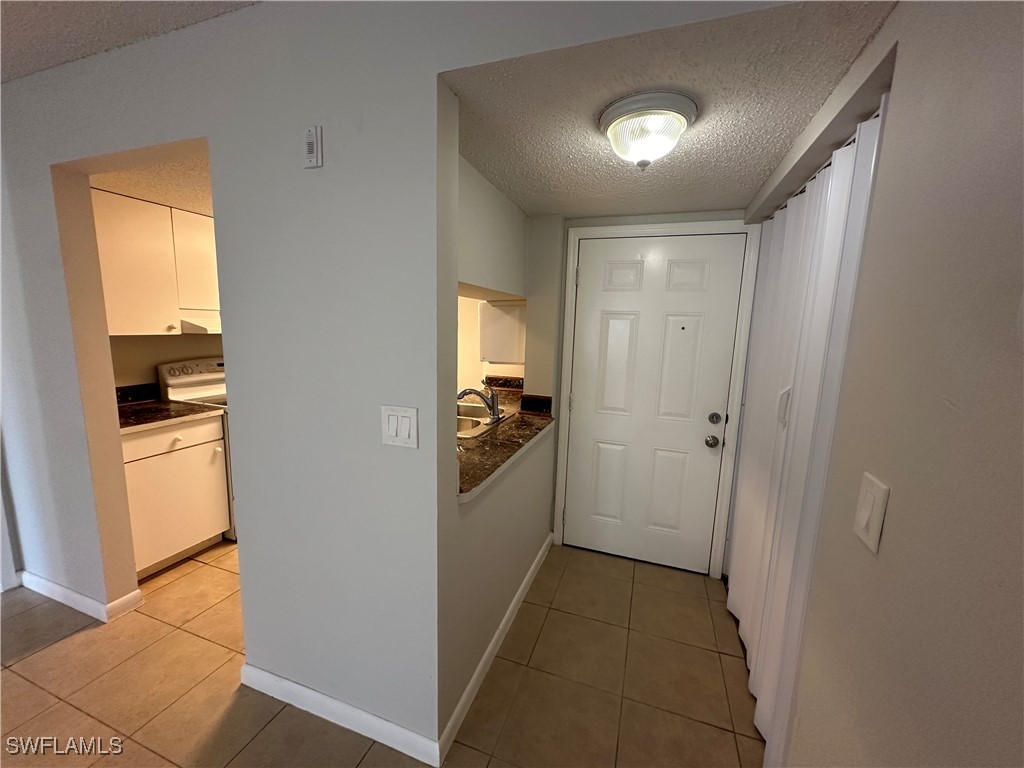 3417 Winkler AVE 607