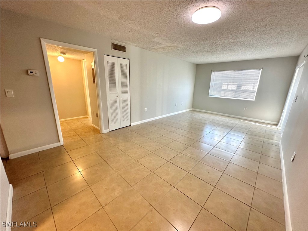 3417 Winkler AVE 607