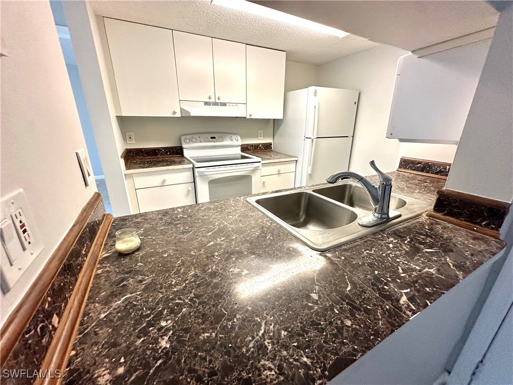 3417 Winkler AVE 607