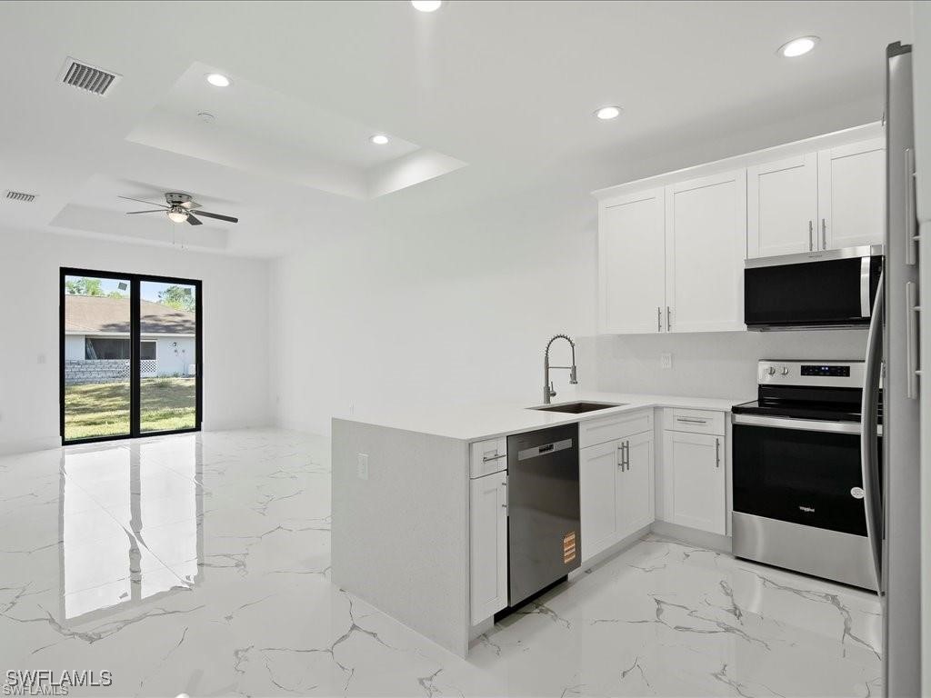 5208-5210 28th ST SW