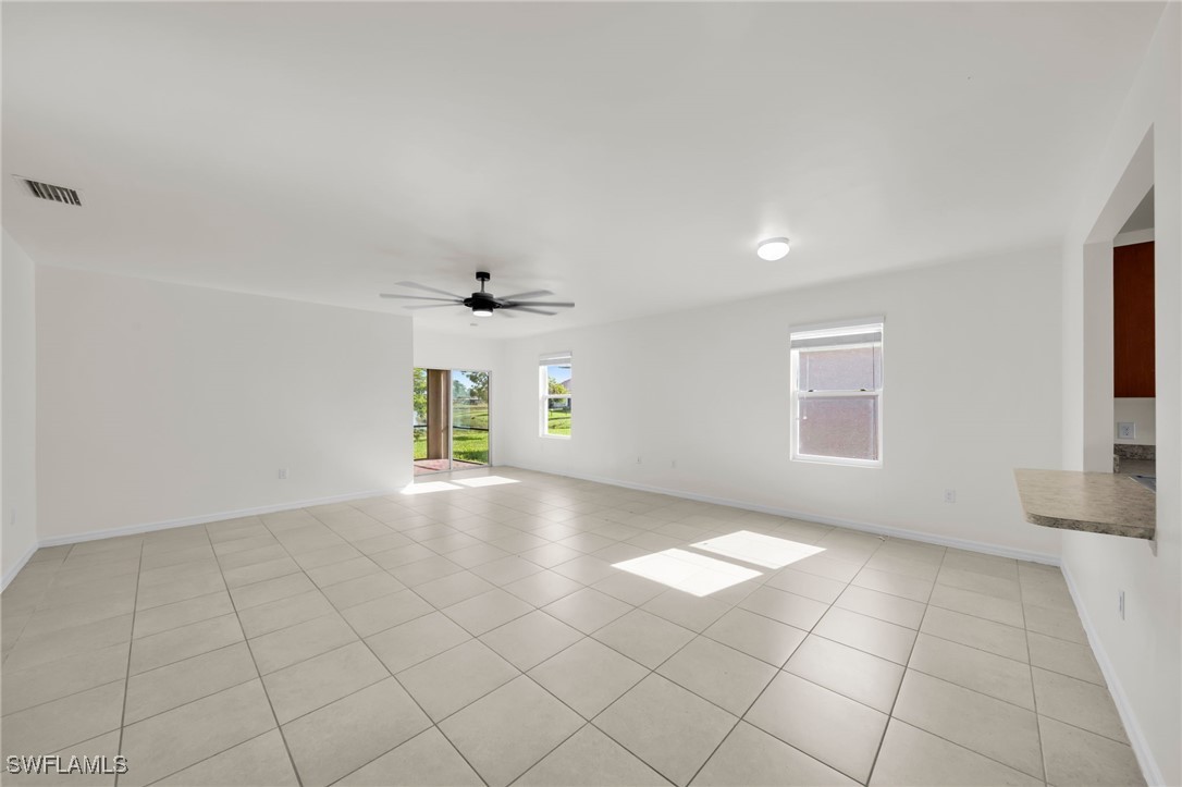 3477 Acapulco CIR