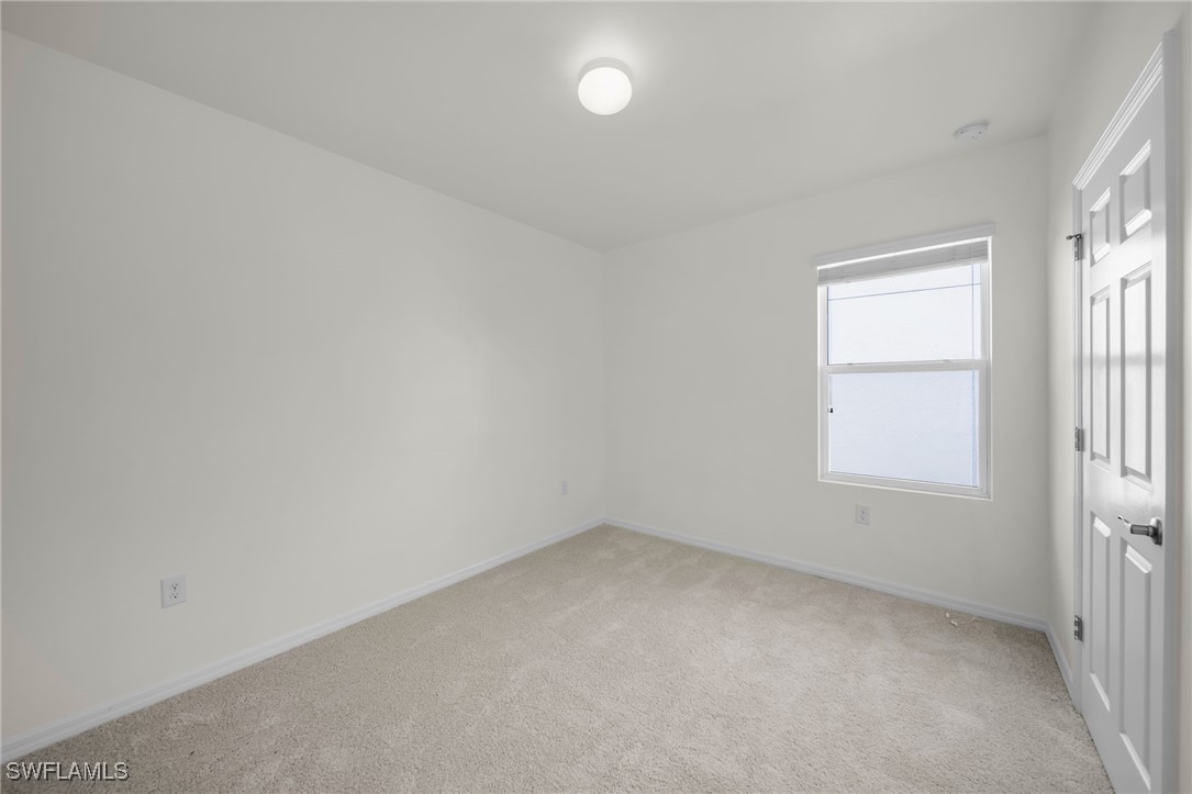 3477 Acapulco CIR
