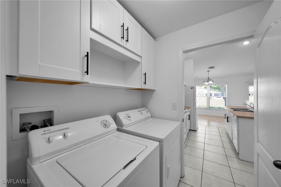 1317 NE 1st PL