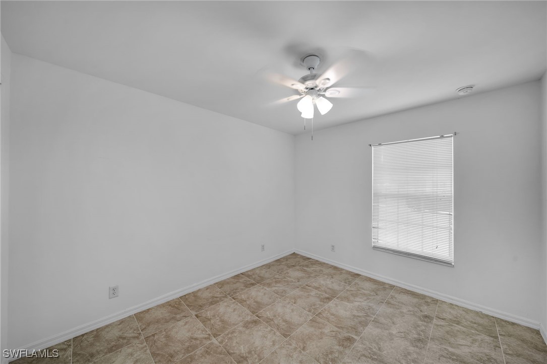 1317 NE 1st PL