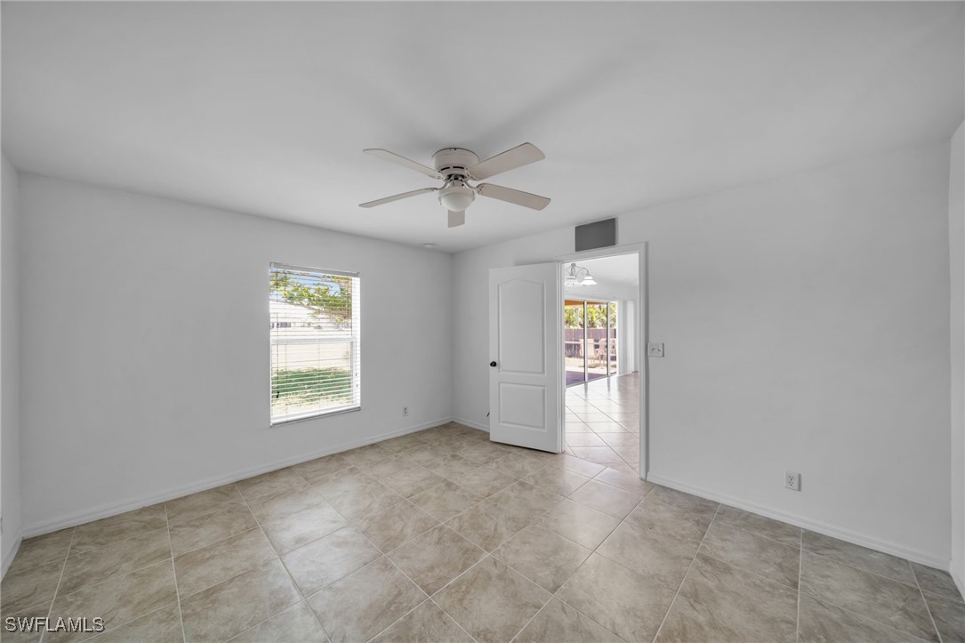 1317 NE 1st PL
