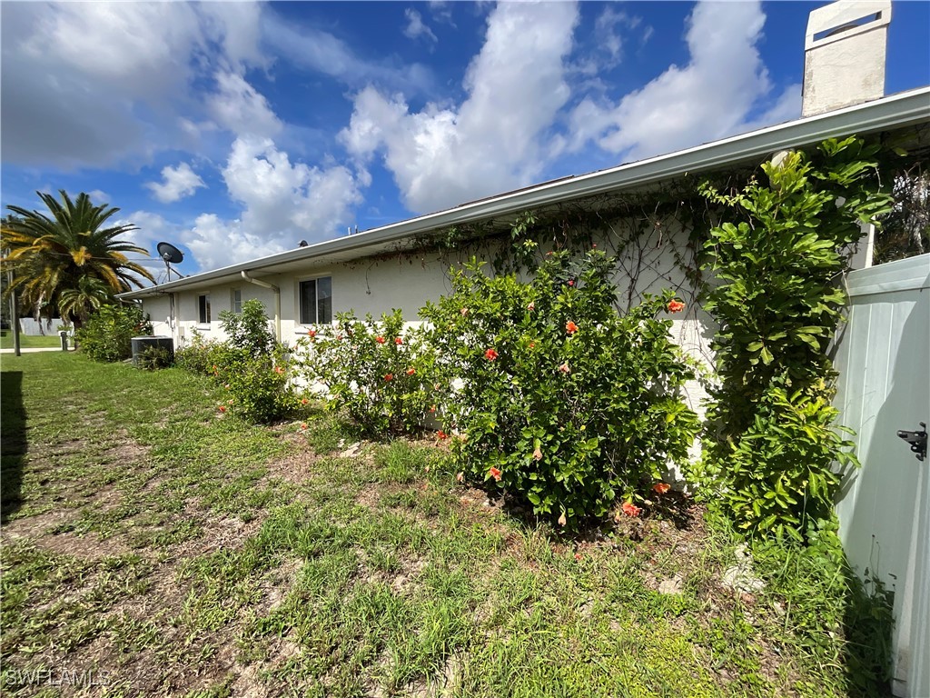 2117 SE 9th TER