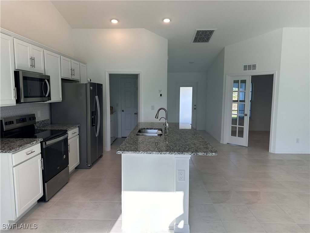 1116 NW 20th PL