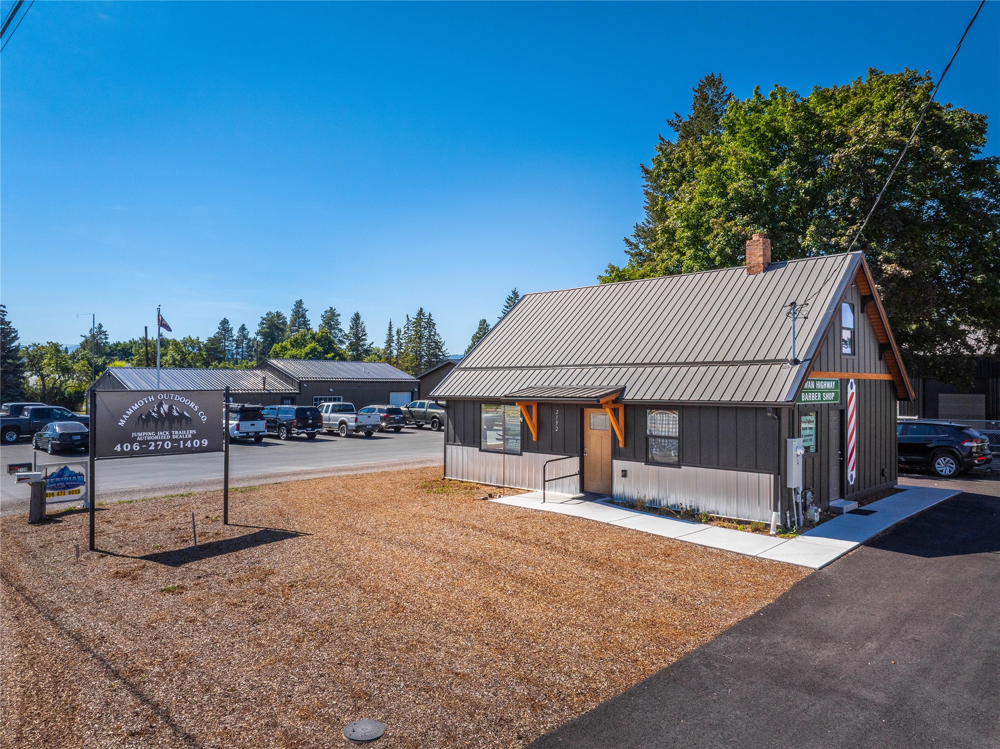 2132 US Highway 2 E