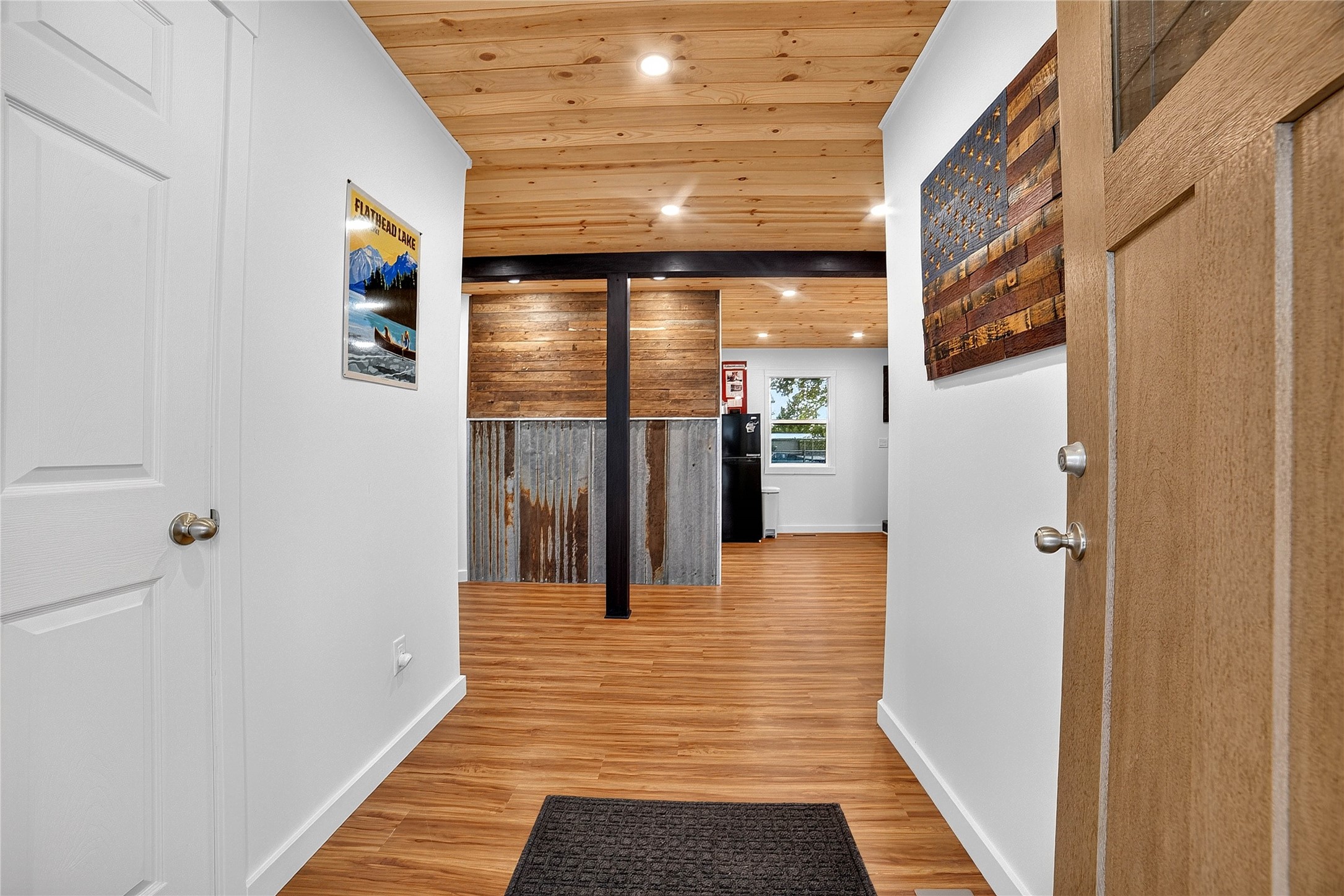 2132 US Highway 2 E