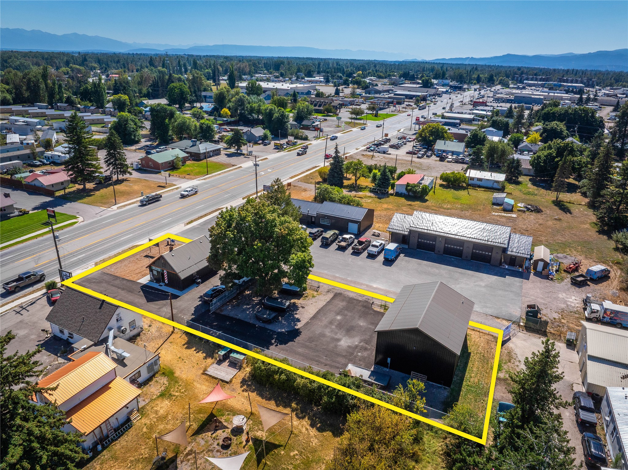 2132 US Highway 2 E