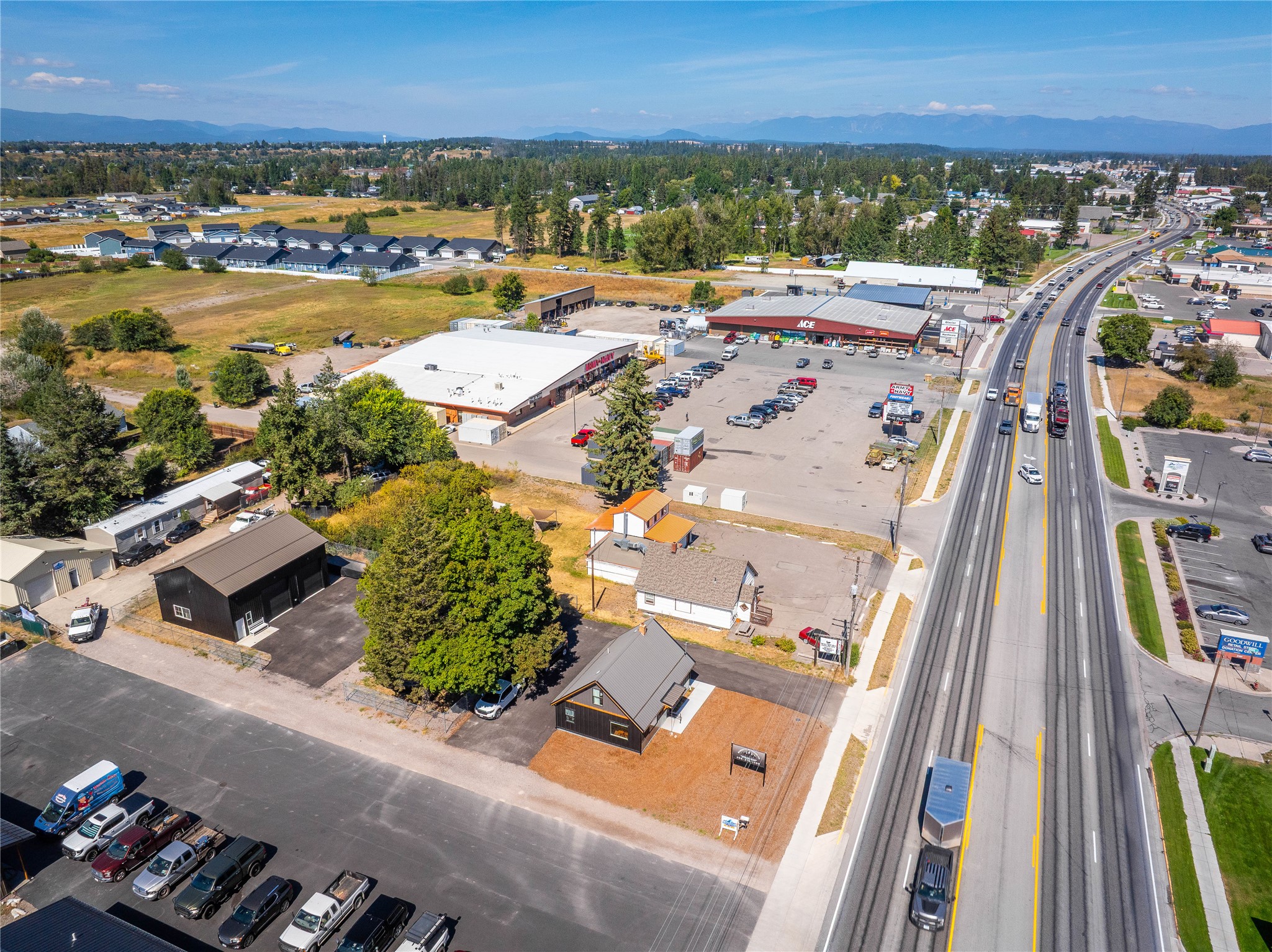 2132 US Highway 2 E