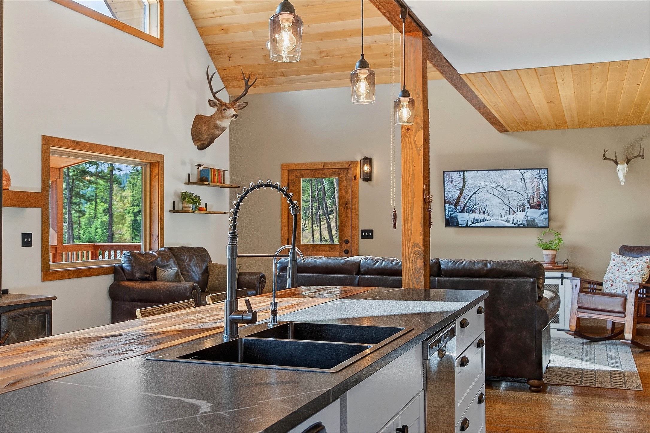 204 Bear Canyon Road