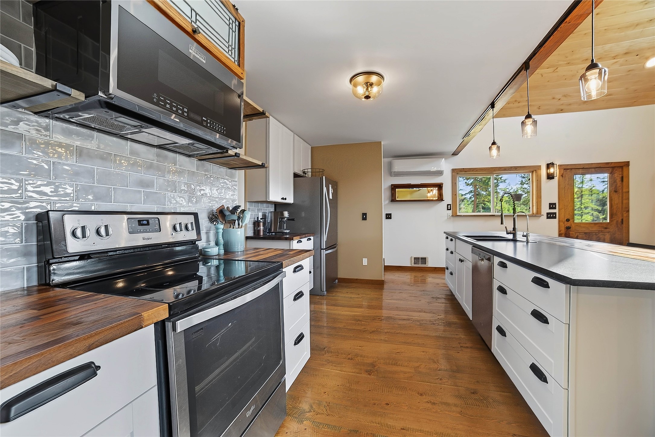 204 Bear Canyon Road