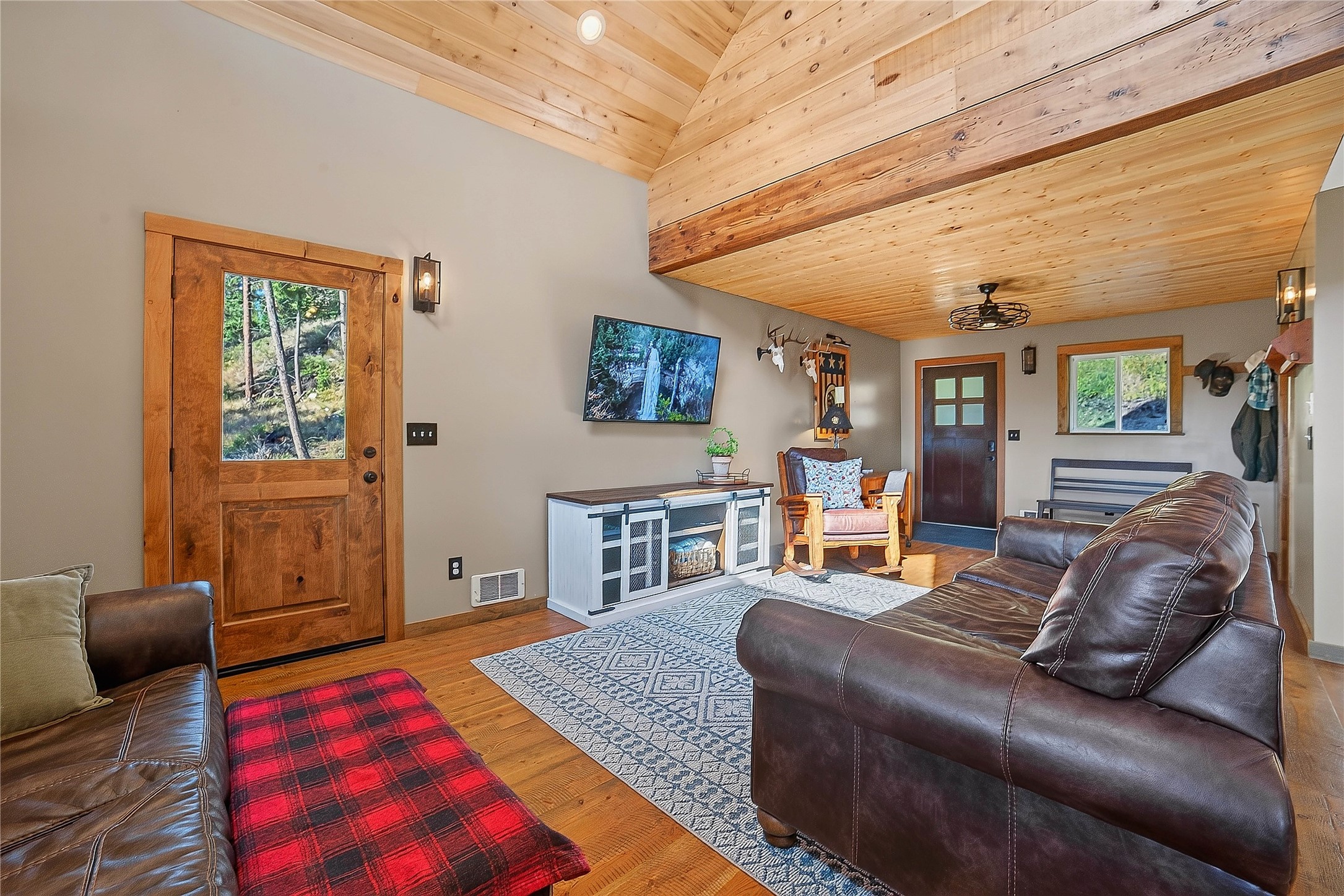 204 Bear Canyon Road