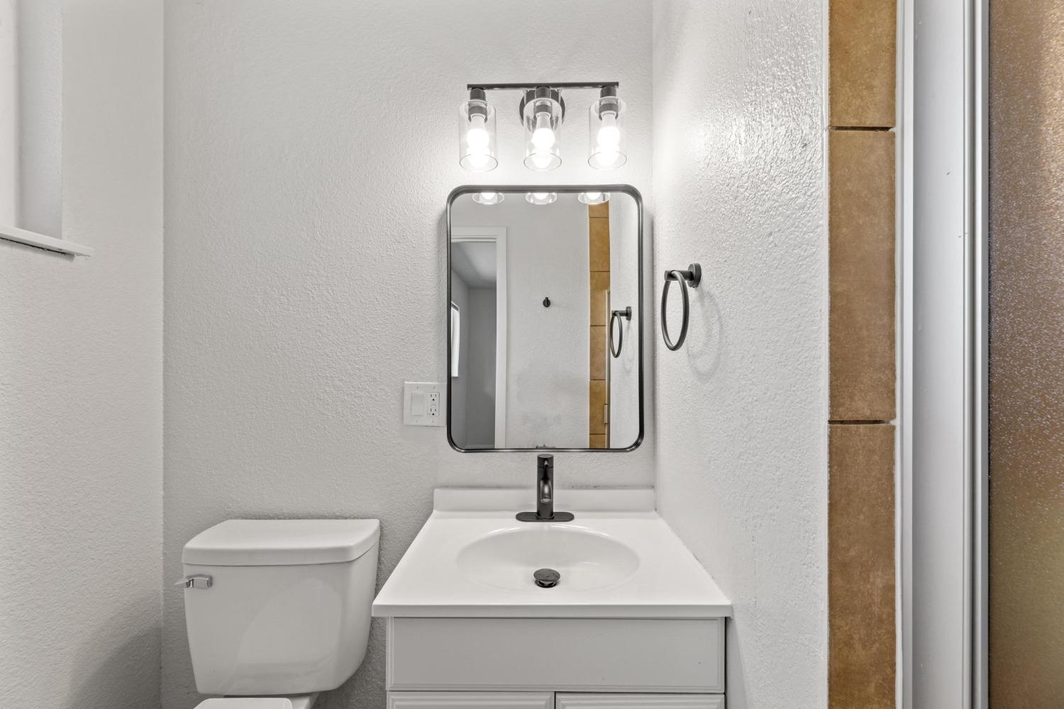 5724 Southview Court