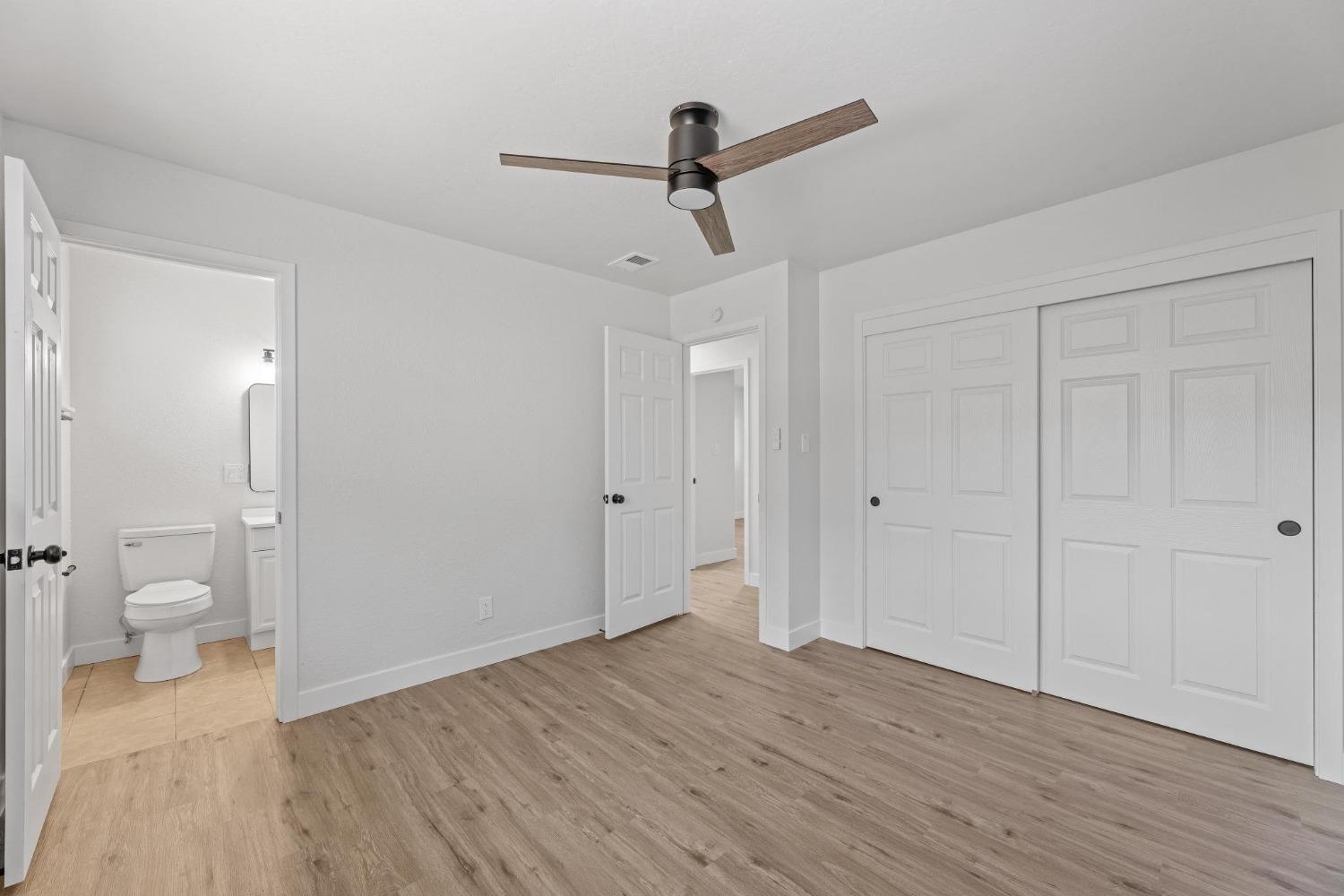 5724 Southview Court