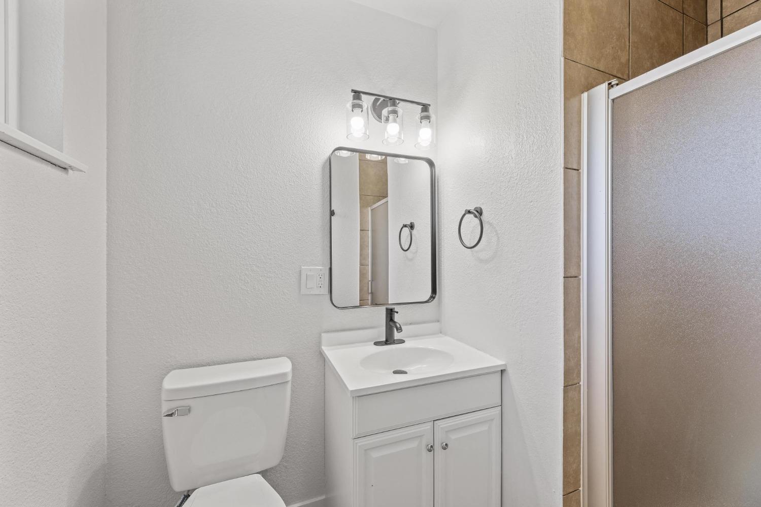 5724 Southview Court