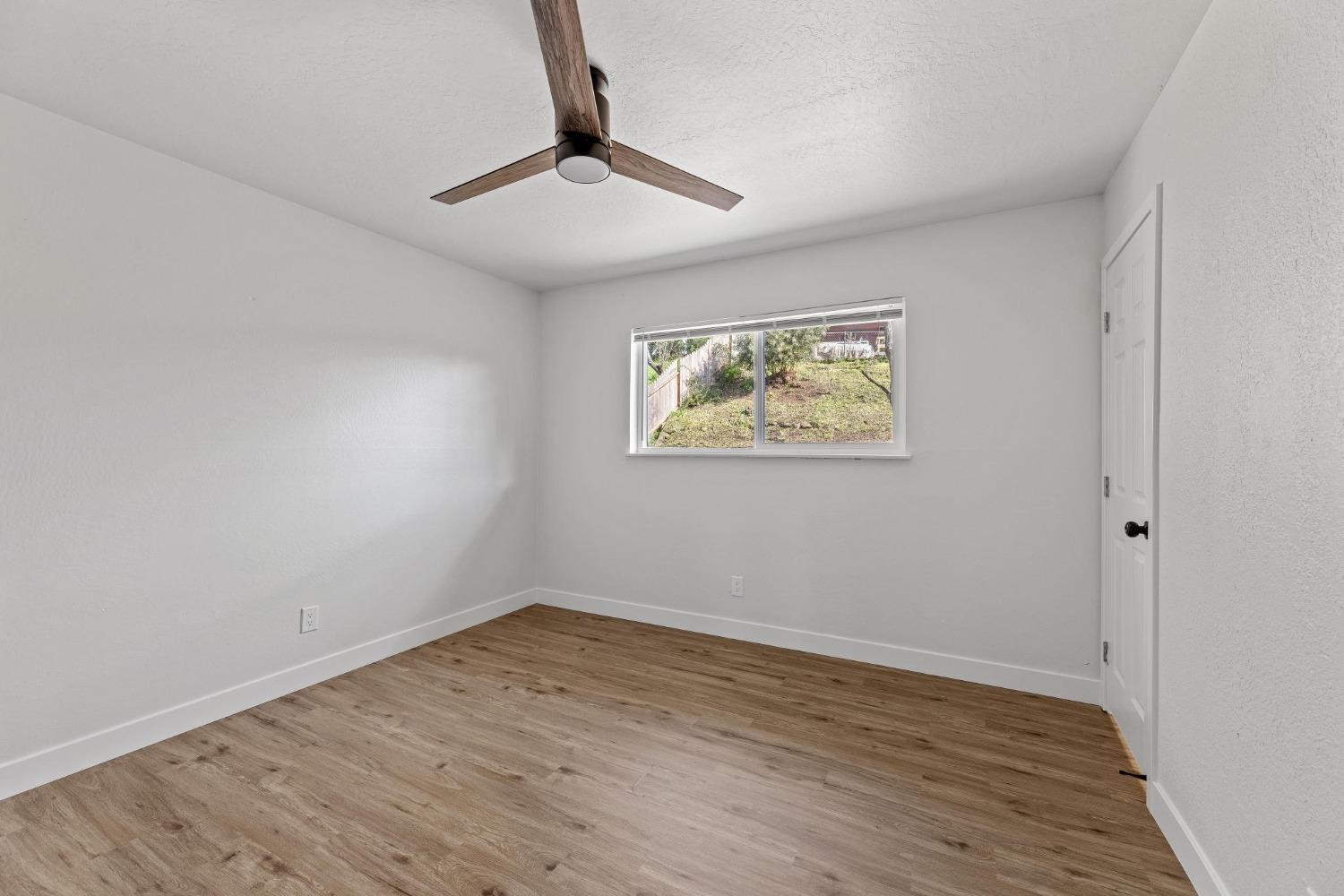 5724 Southview Court