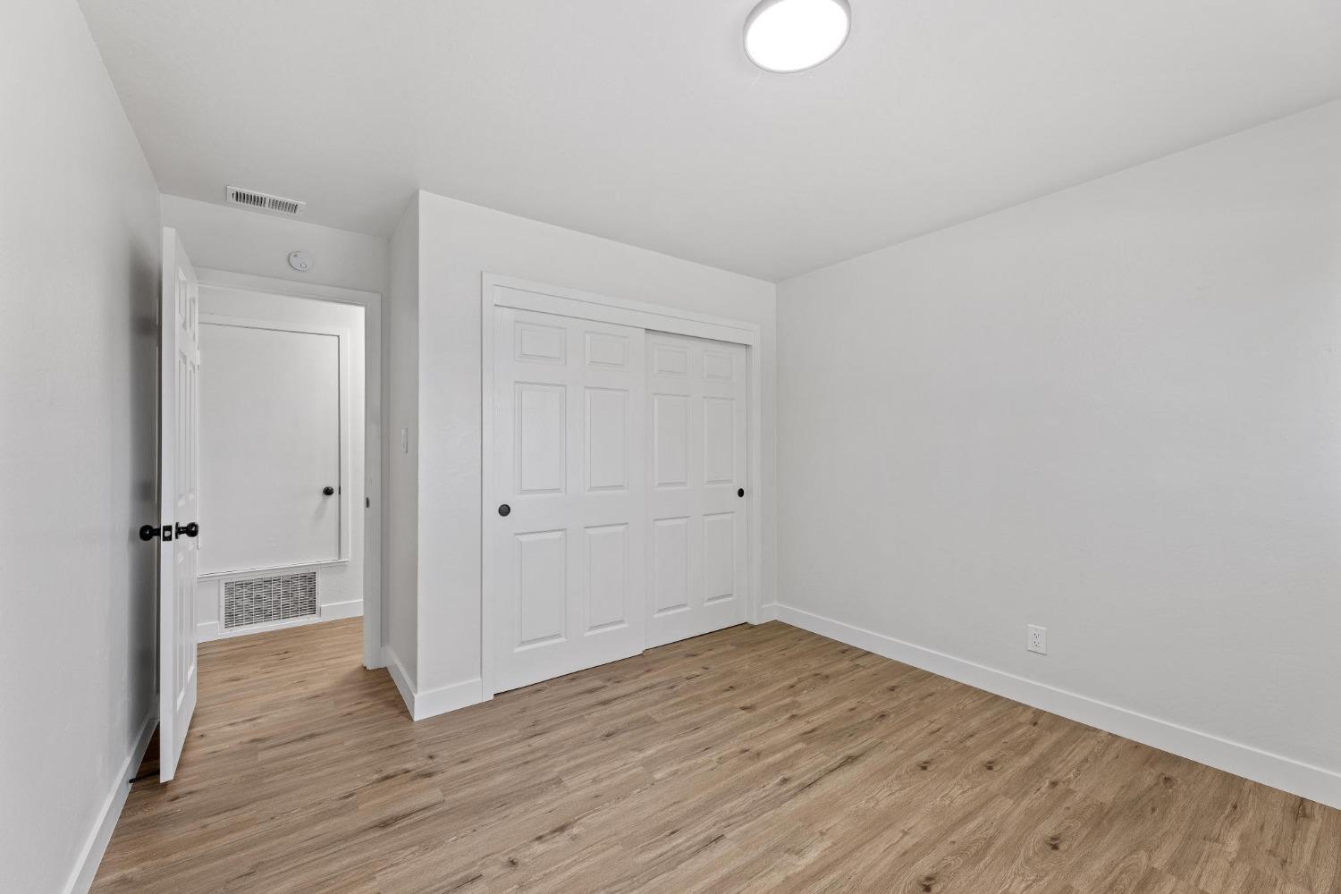 5724 Southview Court