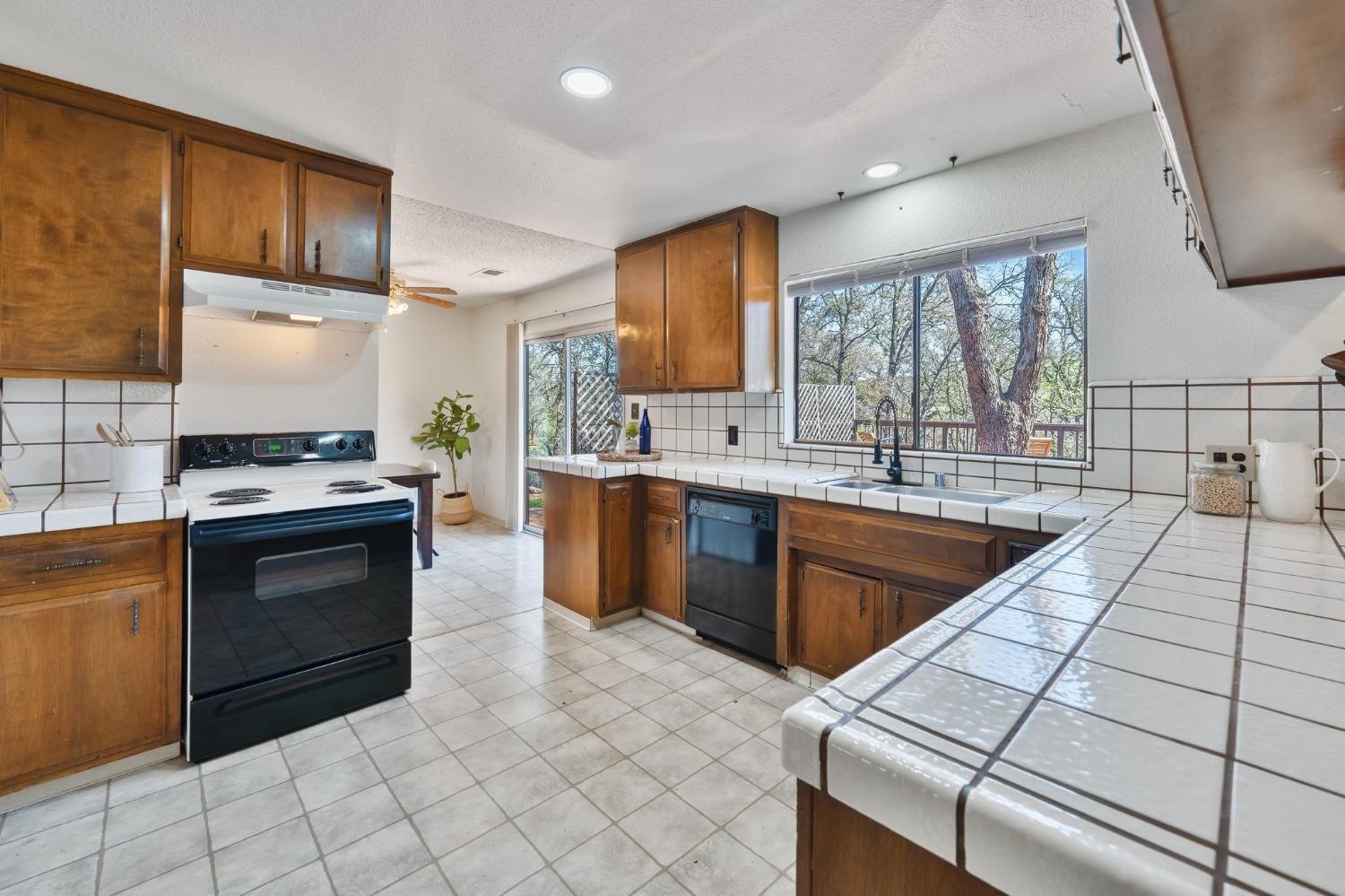 2731 Tam O Shanter Drive