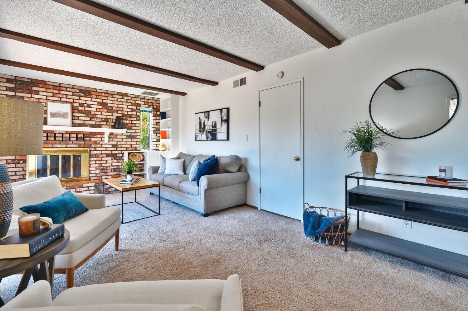 2731 Tam O Shanter Drive