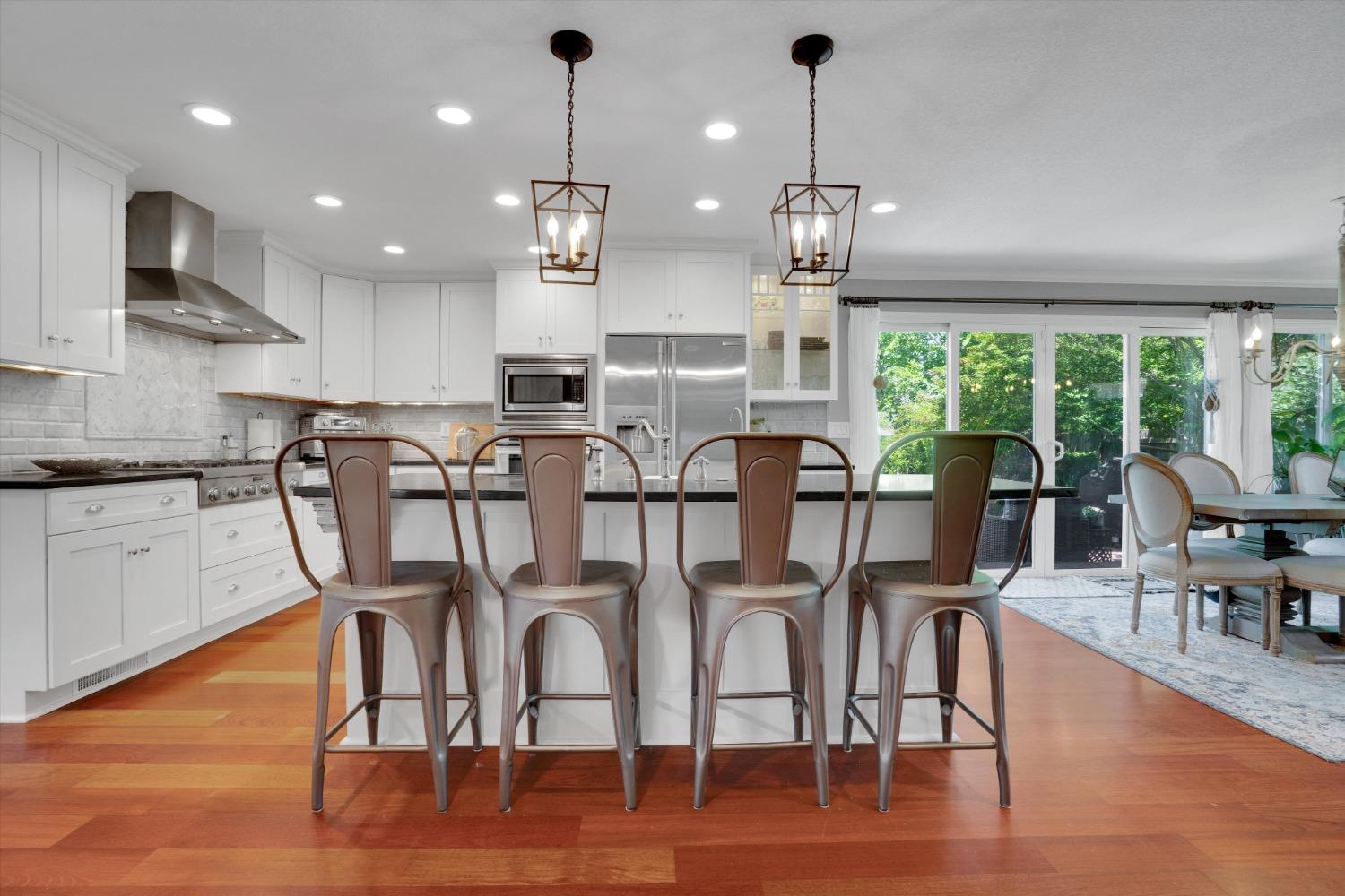 1409 La Salle Drive