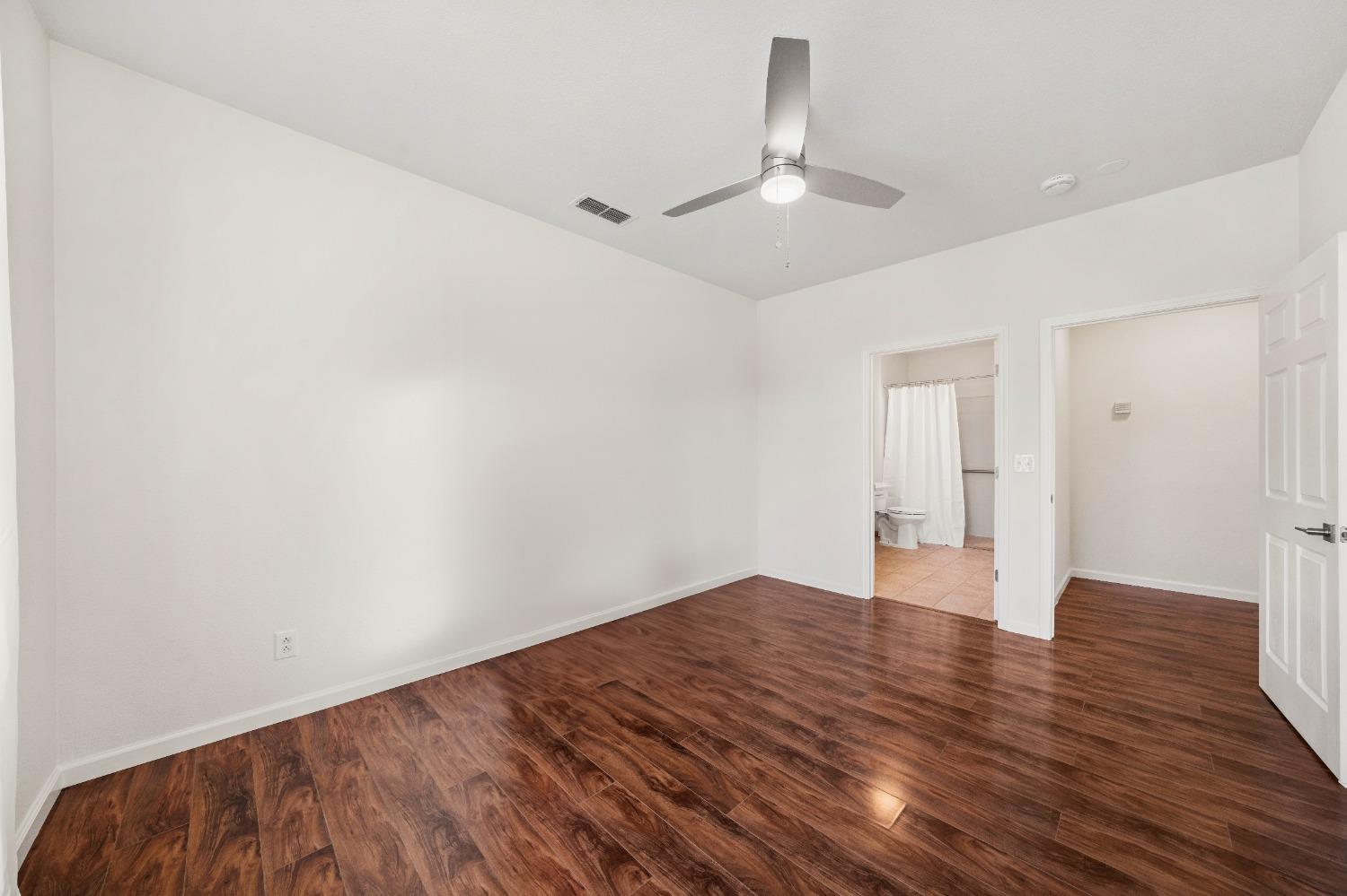 2810 Peachtree Street