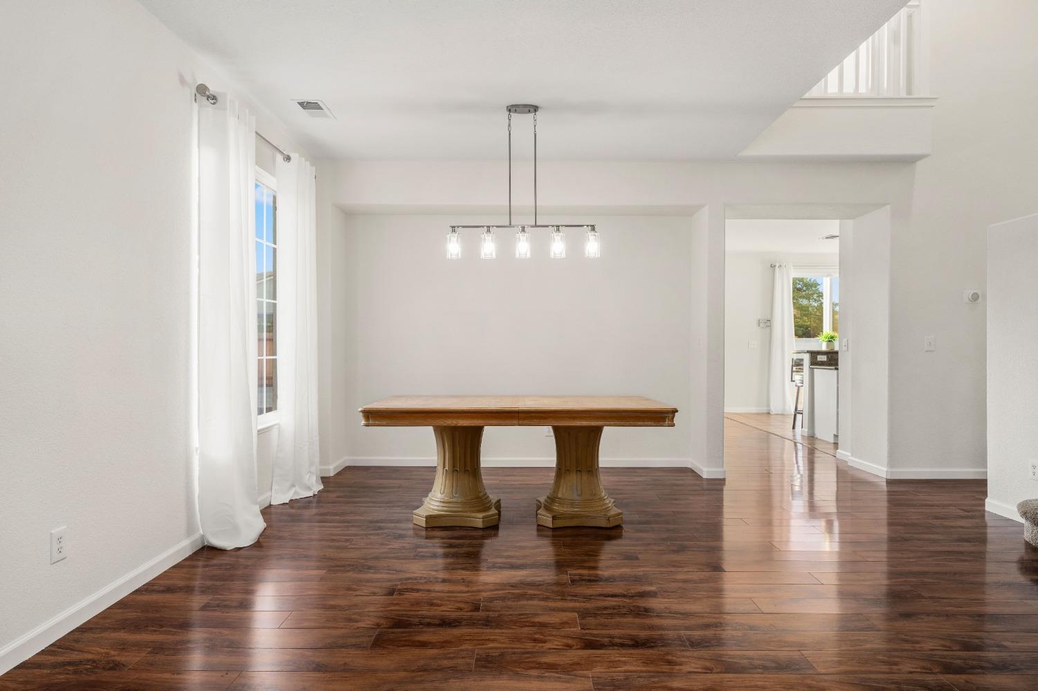 2810 Peachtree Street