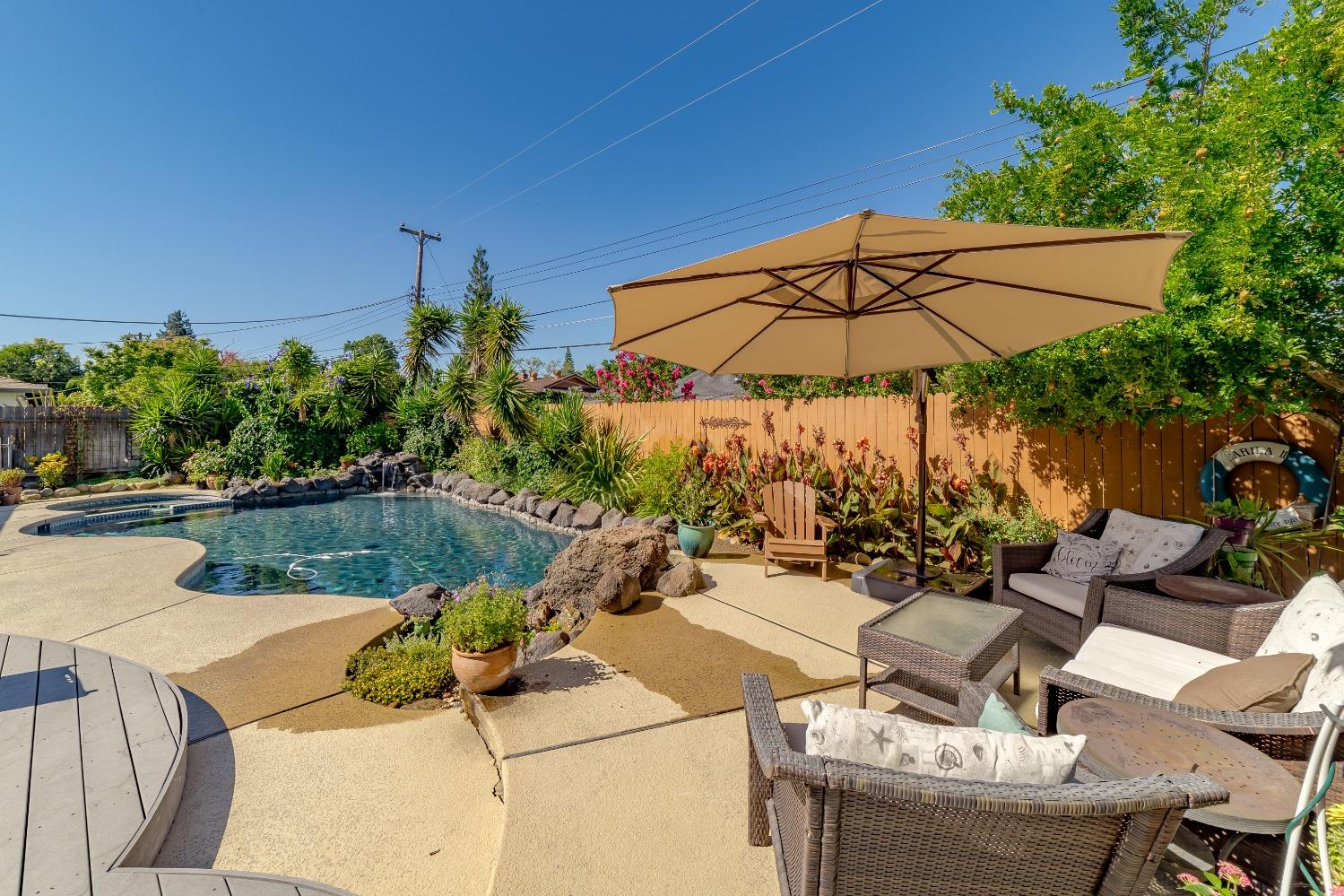 4819 Cameron Ranch Drive