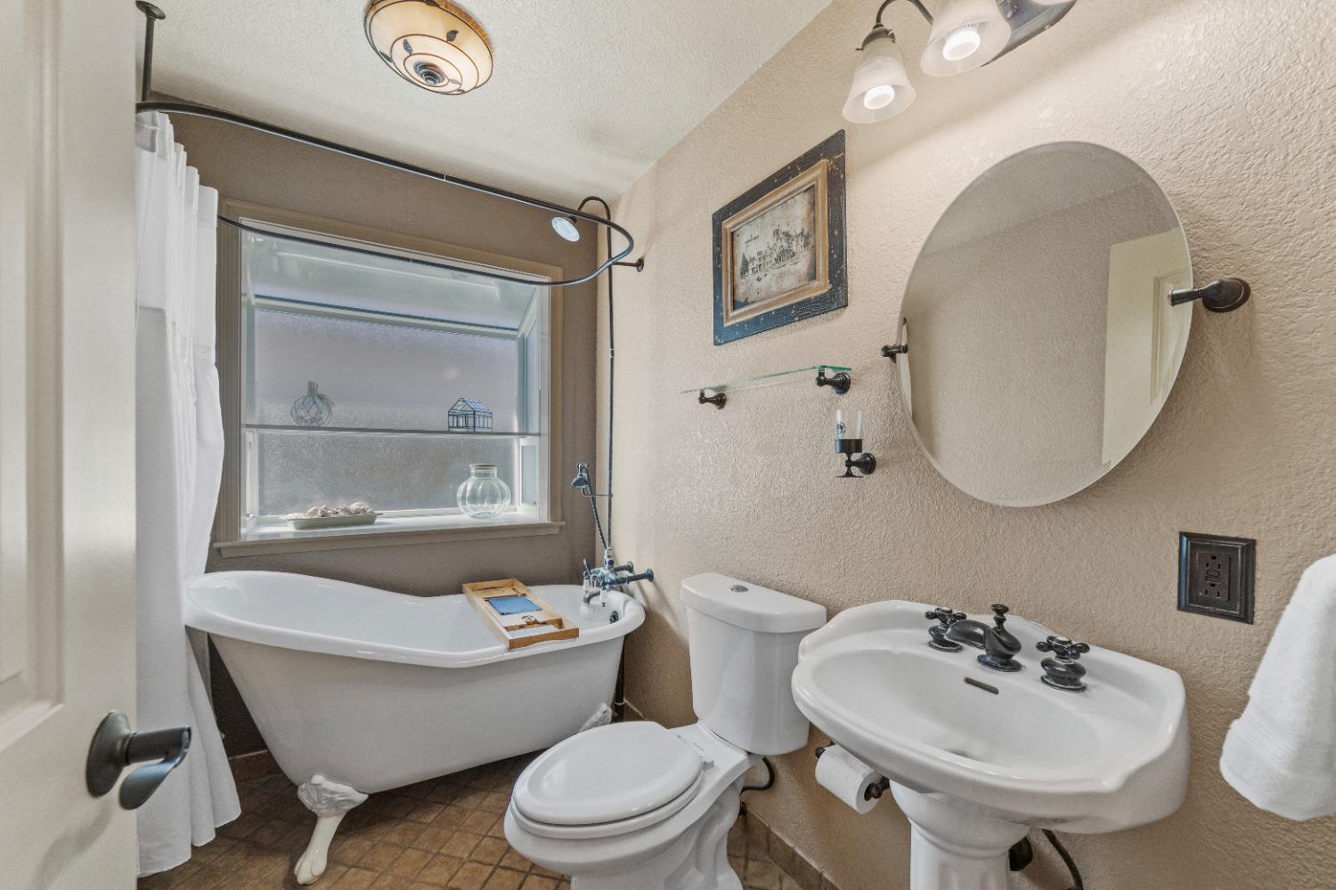 4819 Cameron Ranch Drive