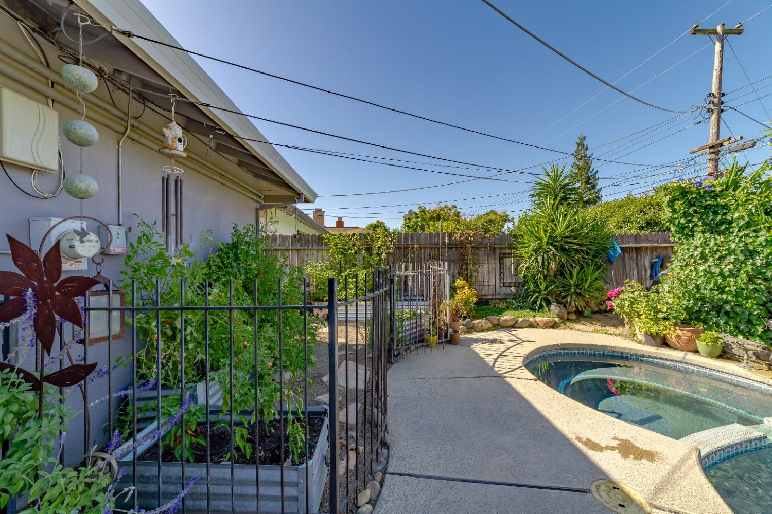 4819 Cameron Ranch Drive