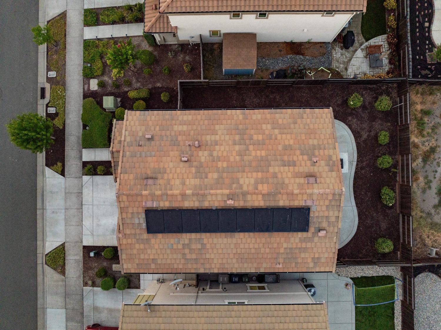 4554 Maple Crest Street