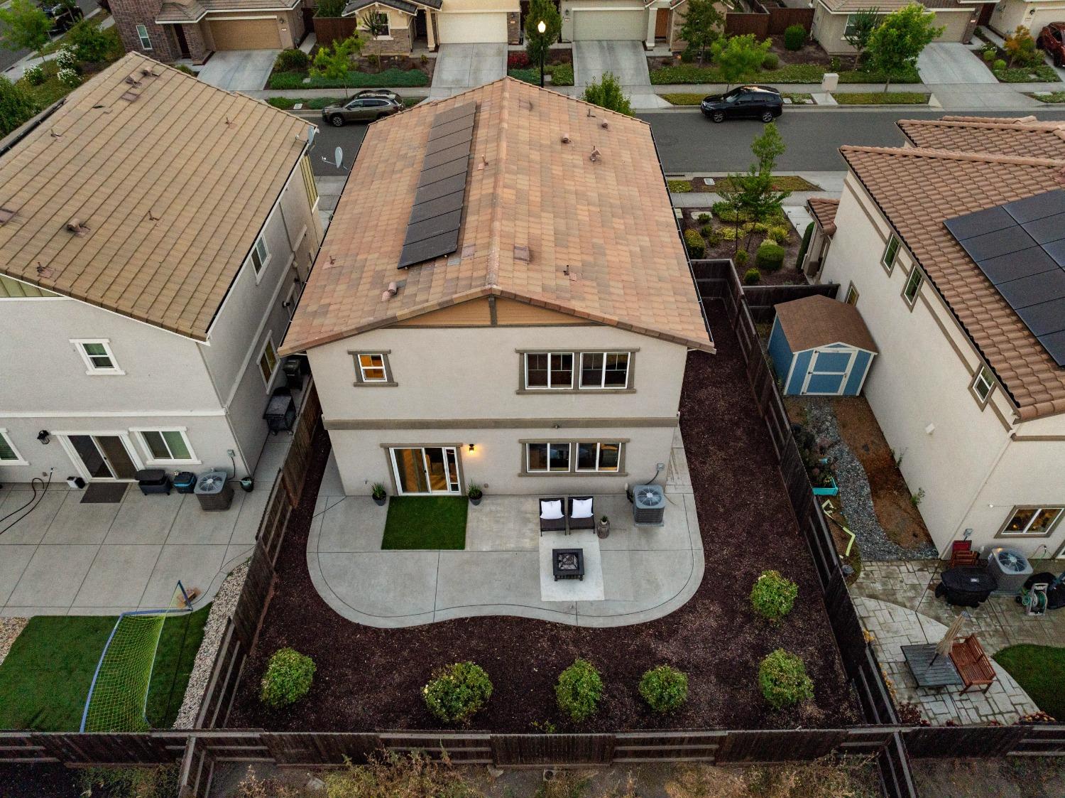 4554 Maple Crest Street