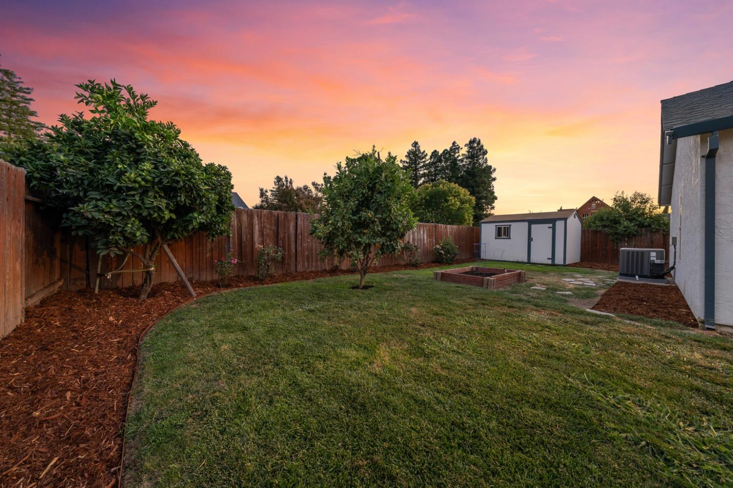 8006 Springarden Way