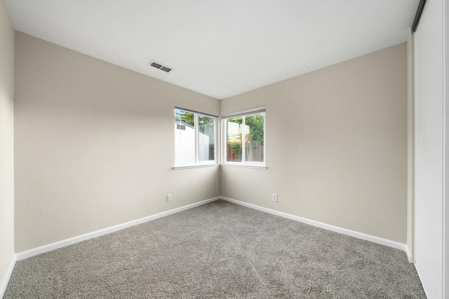 8006 Springarden Way