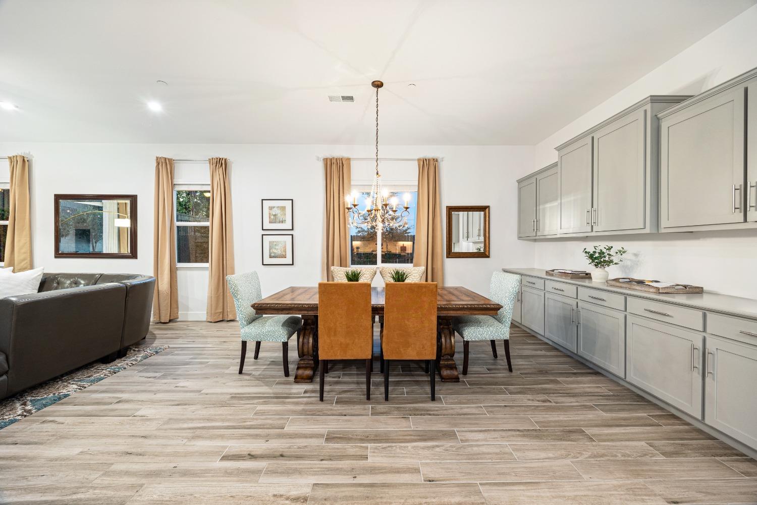 5715 Banksia Court